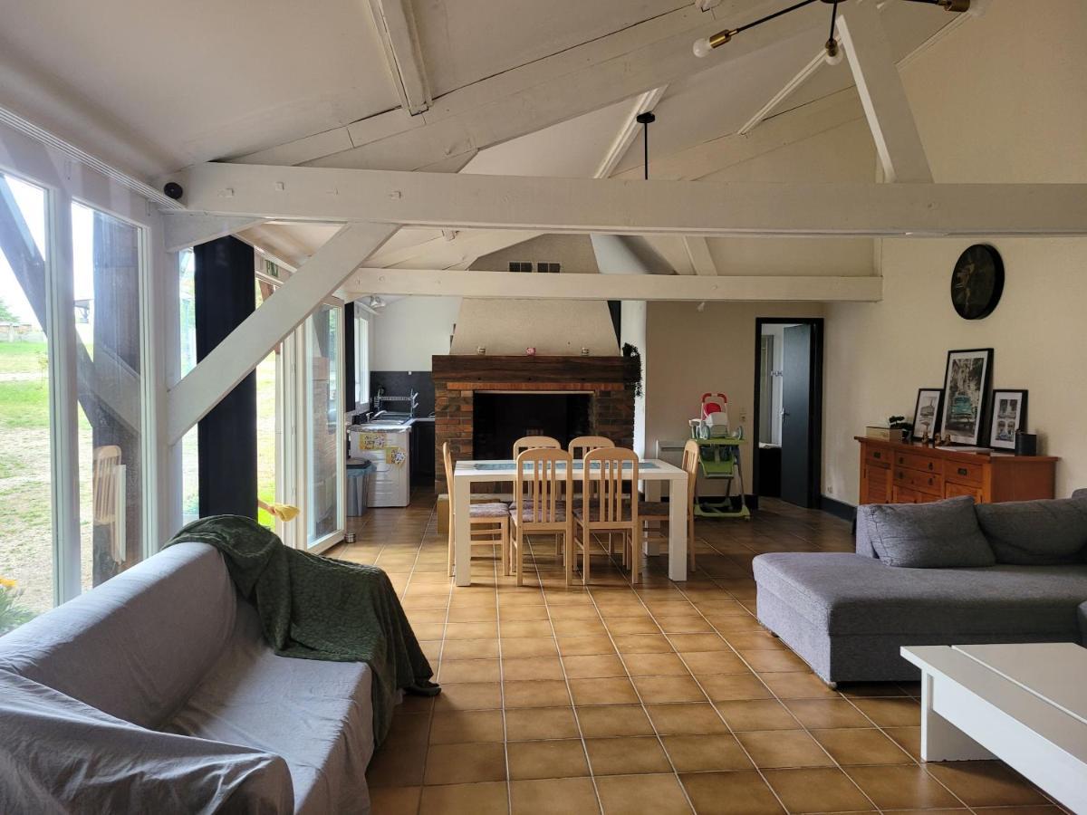 La Rhomane Villa Chabris Exterior photo